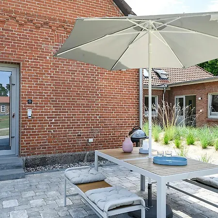 아파트 Luetter Luenk *